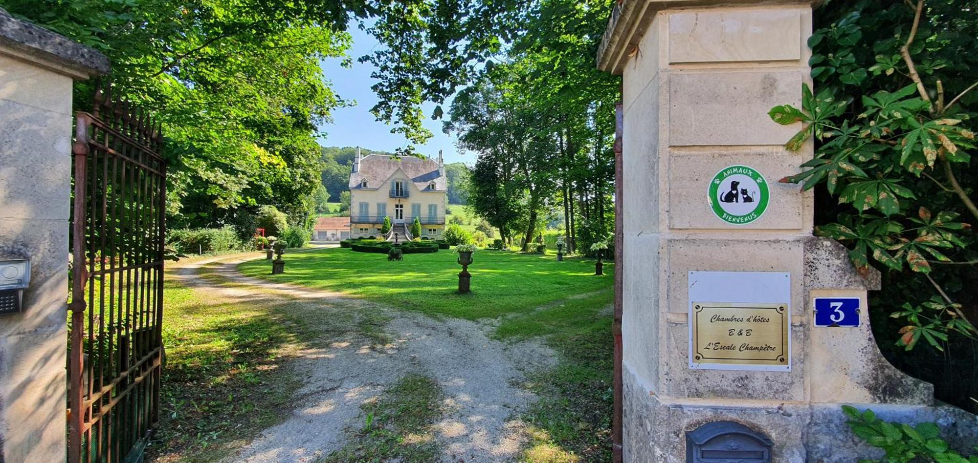 Bed and Breakfast L'Escale Champetre Culmont Exterior foto